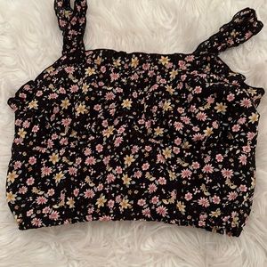floral cropped tank top